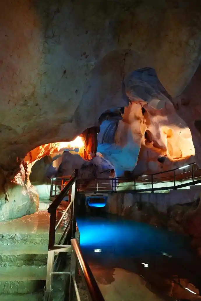 Cueva del tesoro, provincia di malaga