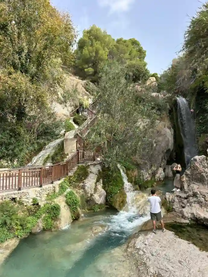 Fonts d'algar, cascate naturali e pozze in Spagna. Natura